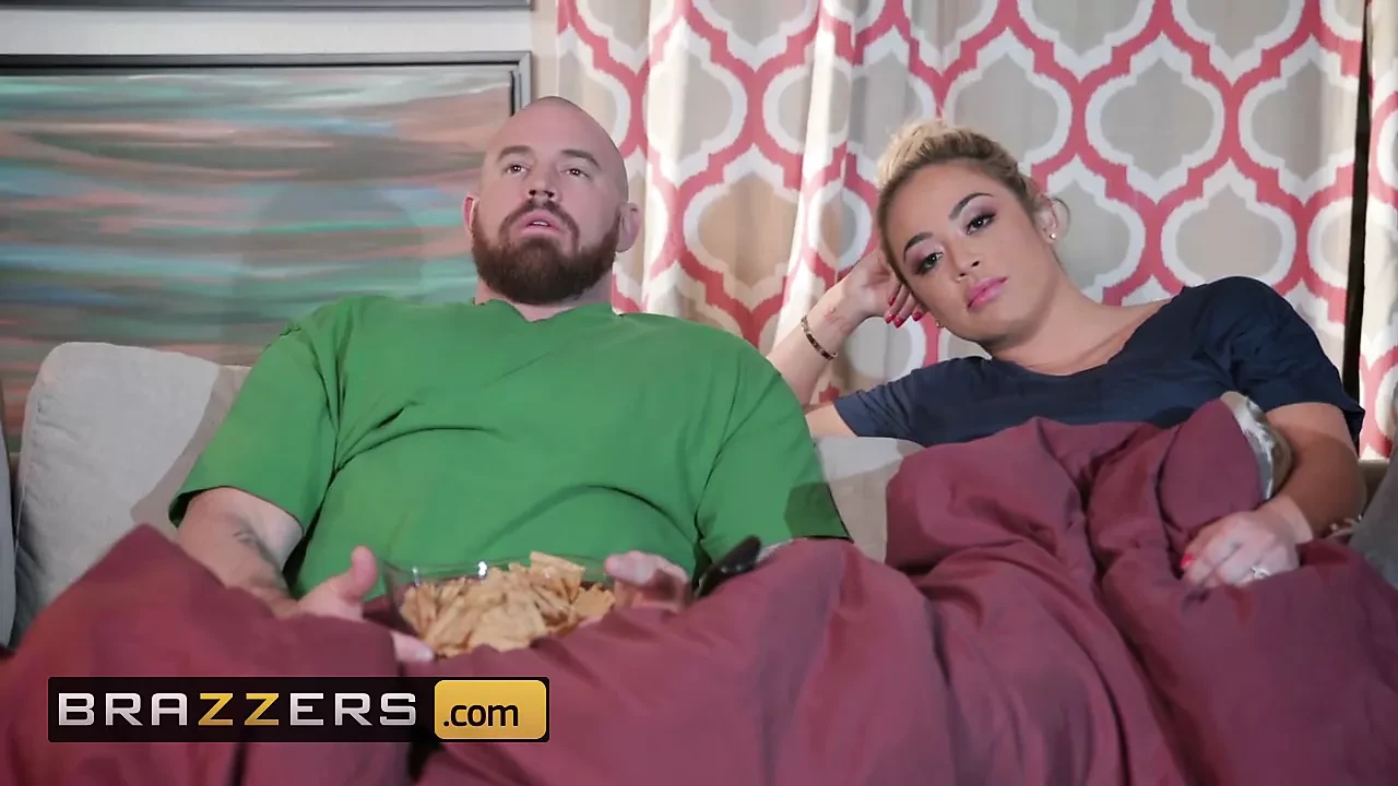 Real Wife Stories – Mia Lelani Scott Nails – Horny For My